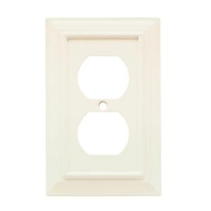 HamptonBay Wood Architectural 1 Duplex Outlet Plate - White - W10766-WH-UH